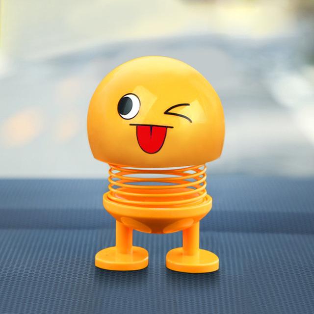 Lovely Shaking Head Toys Car Ornaments Bobblehead Nod Dolls Cute Cartoon Funny Emoji Wobble Head Robot Car decoration