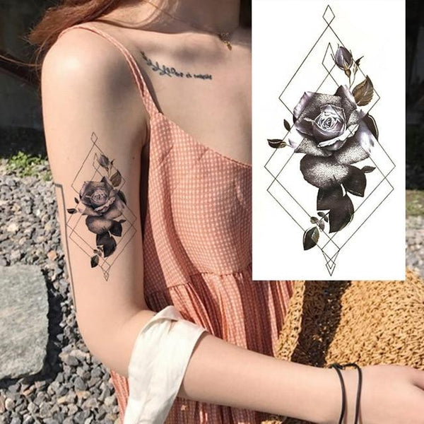 1 Pieces Compass Arrows Hot Black White Large Flower Henna Temporary Tattoo Black Mehndi Style Waterproof Tattoo Sticker