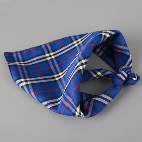Fashionable Plaid Printed Dog Bandana Pet Scarf Dog Bibs Triangular Bandage for Puppies Medium Large Dogs Pet Accessories