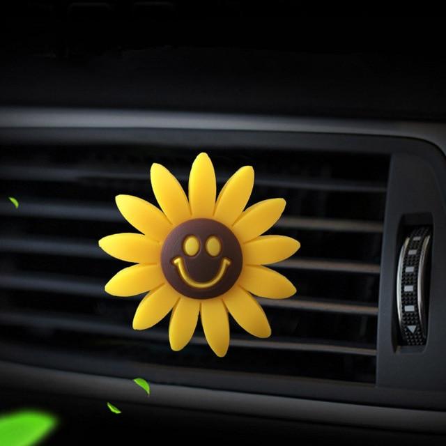 Car Accessories For Girls Air Freshener Cute Car Perfume Sunflower Vent Clip Car Fragrance Scent Diffuser Auto Interior Decor