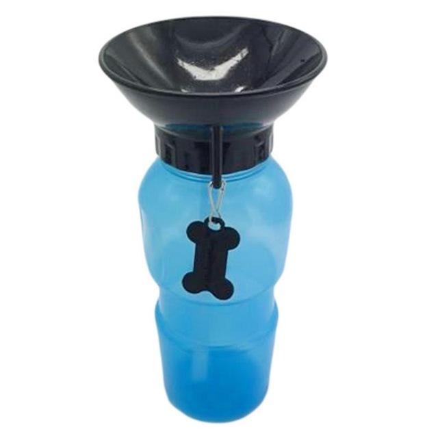 CC Portable Dog Watering Device Outdoor Pet Water Bottle Water Storage Outdoor Travel Pet Living Supplies Fast Shipping