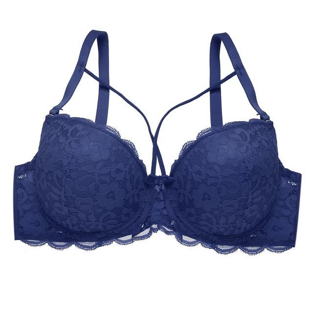 Thin Women Plus Size Bra B C Super Beautiful Front Bralette Lace Bra Female Lingerie Deep V Sexy Big Size Bra Women Brassiere