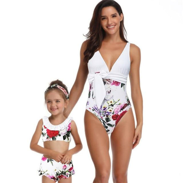 2PS Mommy and me swimsuit Mother and Daughter Swimsuit mommy and me Swimwear Bikini 2019 Summer Family Matching Outfits Swimsuit