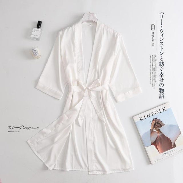Chinese Women Rayon Embroidery Bride Bridesmaid Kimono Bathrobe Dress Sexy Mini Sleep Nightshirt Sleepwear Wedding Robes S0102