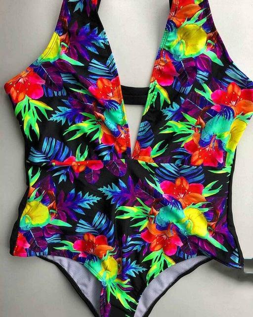 New 2019 Sexy One Piece Swimsuit Female Petal print Backless Brazilian Monokini Swimwear Women Bathing Suit Swimming Beach Wear