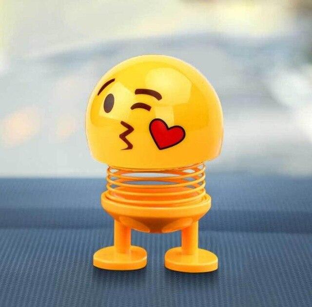 New Car Ornaments Smiley Shaking Head Dolls Cute Cartoon Funny Emoji Wobble Head Robot Lovely Car Dashboard Decor Auto