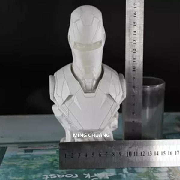 Avengers Infinity Superhero Iron Man Pure white Half-Length Photo Or Portrait Resin Action Figure Collectible Model Toy D221