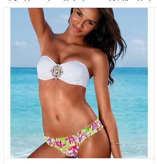 PARAKINI 2018 NEW Crystal Rhinestone Bikinis Set Women Push Up Diamond Swimwear Halter Top Bra Swimsuits Beach Wear Bathing Suit