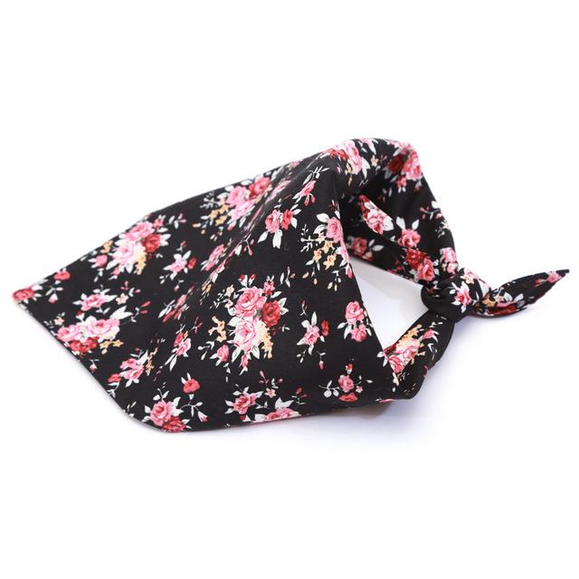 Reversible Dog Scarf Pet Dog Bandana Bib Pet Accessories Triangular Bandage Adjustable Tie On for Cat Puppies Medium Large Dogs