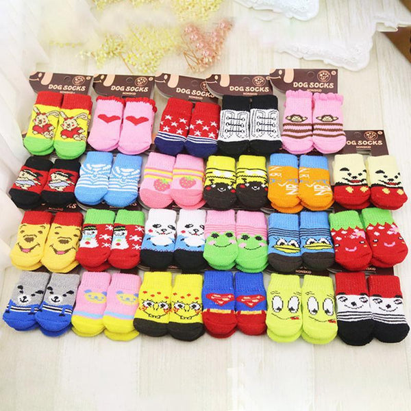 4PCS Warm Puppy Dog Shoes Soft Acrylic Pet Knits Socks Cute Cartoon Anti Slip Anti Skid Socks For Small Dogs Pet Products S/M/L