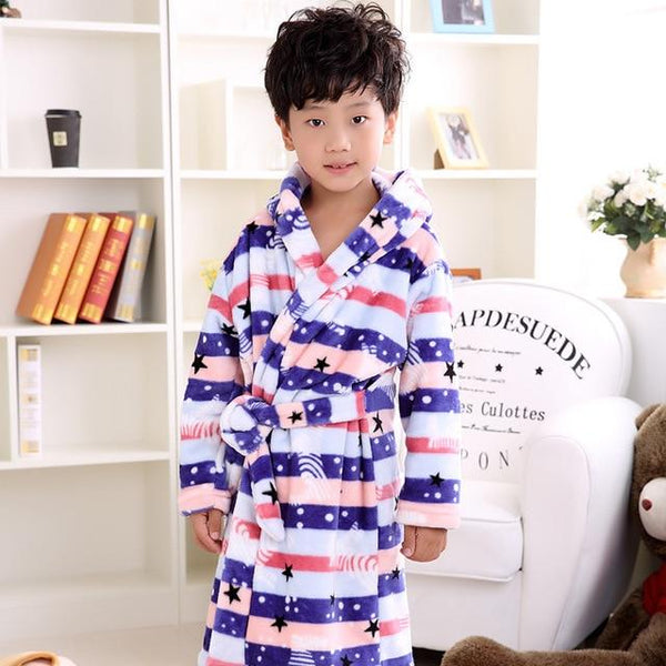 Fashion 2018 Children's Bathrobe Autumn Winter Warm Flannel Nighgowns for Boys Cartoon Kids Robes Fleece Girls Hooded Bathgowns