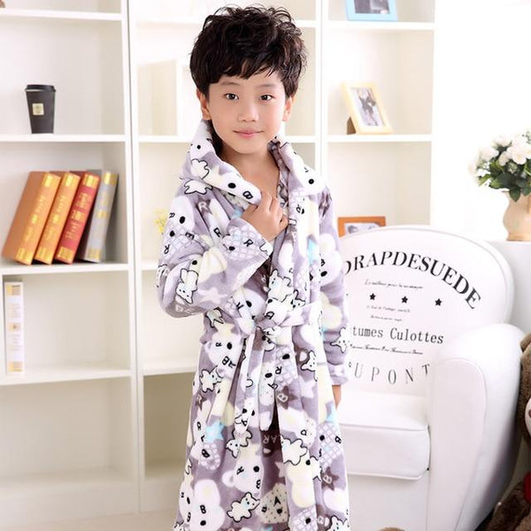 Fashion 2018 Children's Bathrobe Autumn Winter Warm Flannel Nighgowns for Boys Cartoon Kids Robes Fleece Girls Hooded Bathgowns
