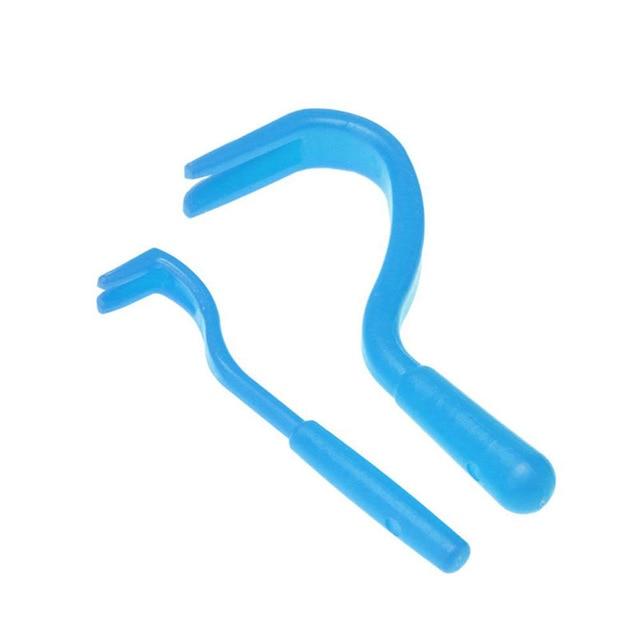 Two pieces / set of plastic mites twist hook hook remover hook human dog cat pet TIC remover tool pet supplies
