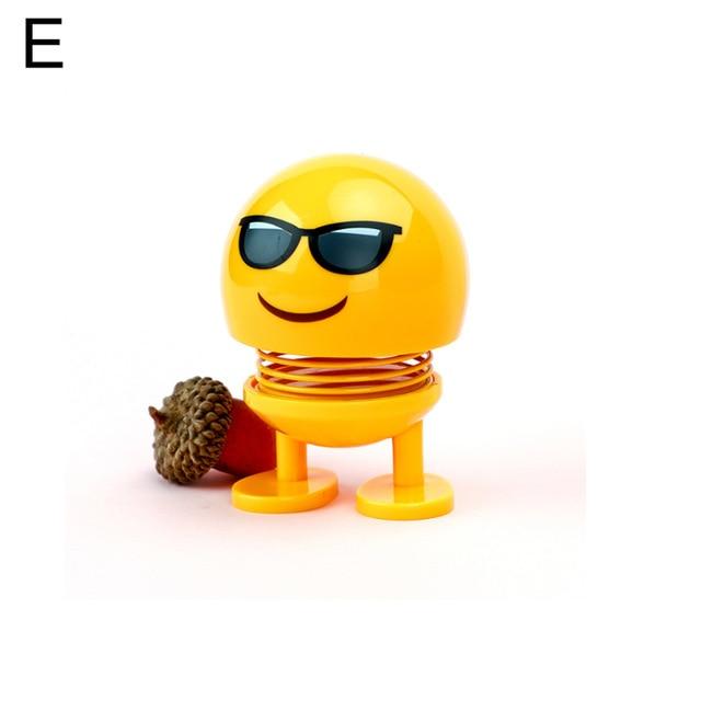 Shaking Head Toys Car Ornaments Bobblehead Nod Dolls Cute Cartoon Funny Emoji Wobble Head Robot Lovely Car Dashboard Decor Auto