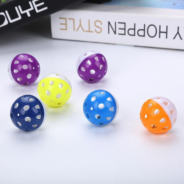 Plastic Cat Toy Ball with Bell Ring Playing Chew Rattle Scratch Plastic Ball Interactive Cat Training Toys Pet Cat Supply